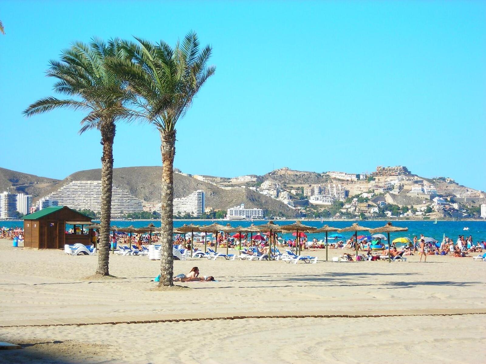 Cullera Beach Oasis Exterior photo